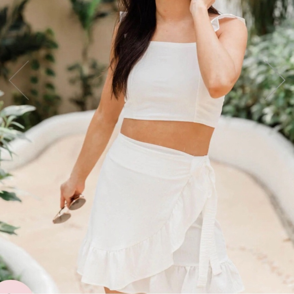 Pink Lily - MEANT TO BE WHITE TWO PIECE SET